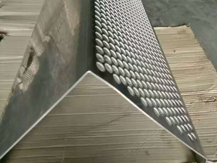 鐵(tiě)闆沖孔網